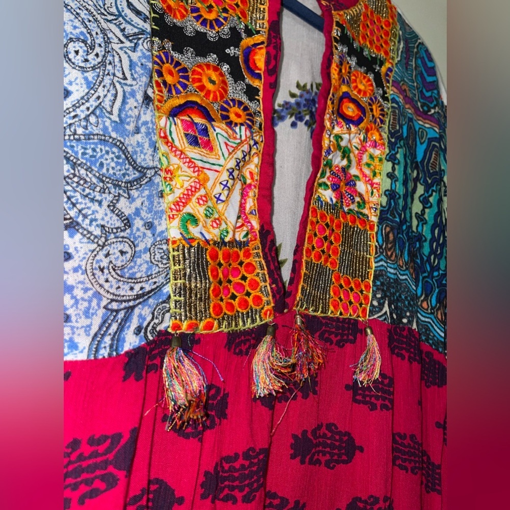 Beautiful Boho Patchwork Paisley Print Tassel Shi… - image 11